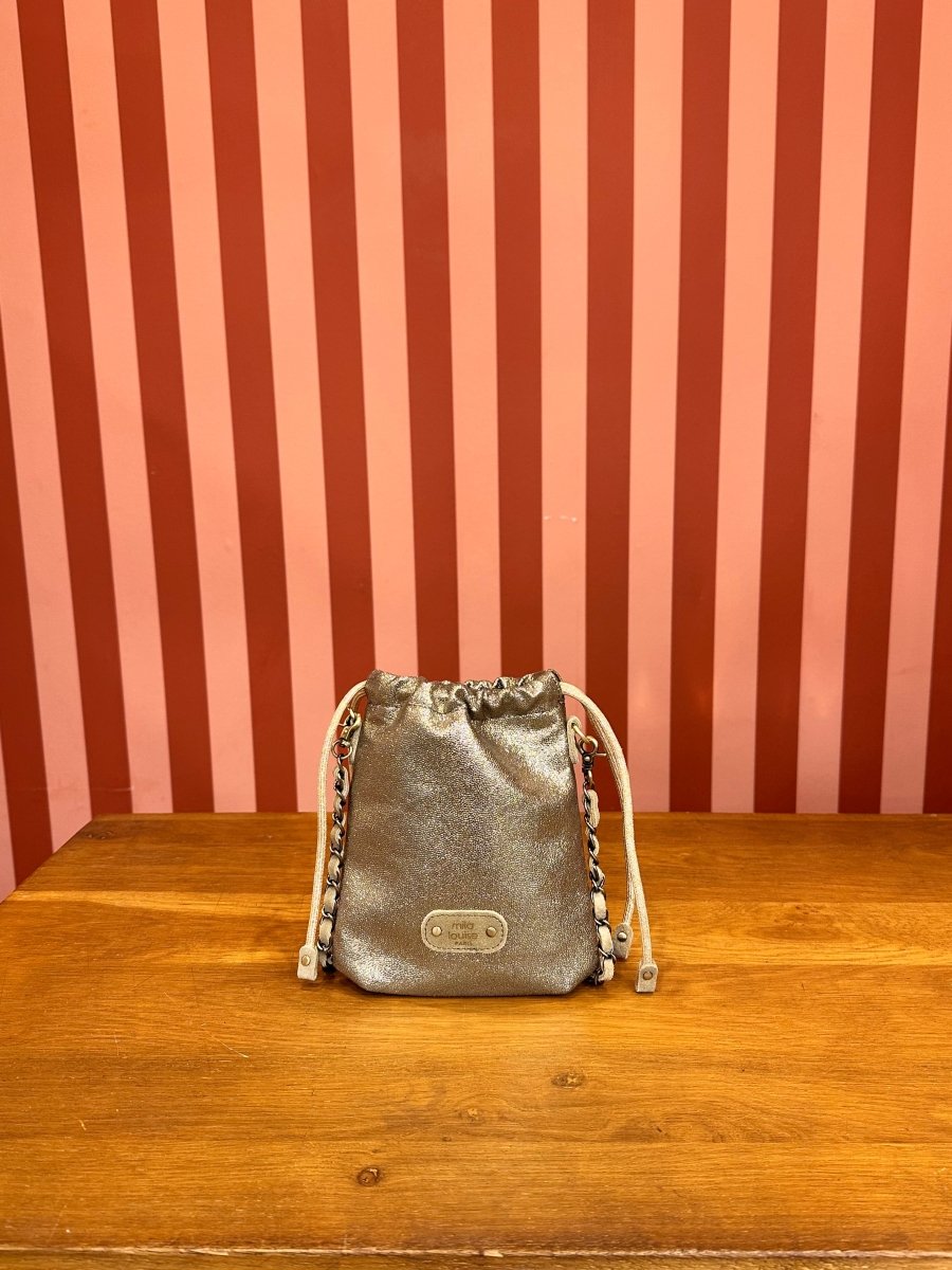 MAI AR5 OYSTER - MILA LOUISE SAC A MAIN