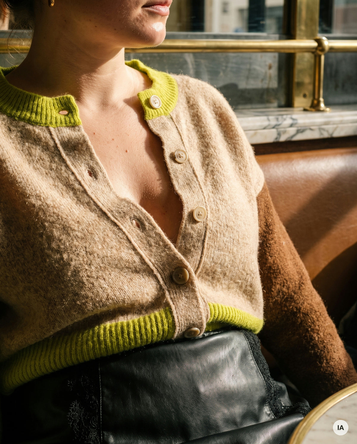 PULL ARLETTE - ADORE Pull — Image générée par IA