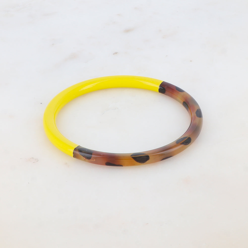 Pulsera de cuerno de búfalo lacado con estampado de leopardo