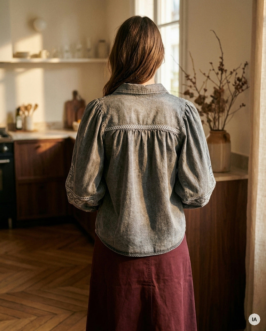 TOP YAFFA DENIM GRIS - MINUIT DOUZE TOP — Image générée par IA