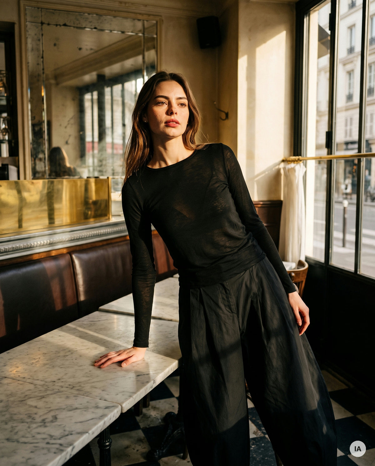 TSHIRT PRIMA NOIR - W STUDIO Top — Image générée par IA